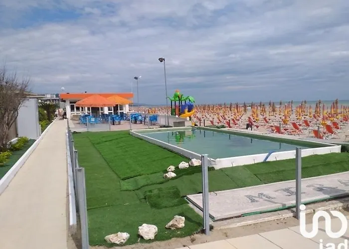 Al Mare Di سيلفي مارينا